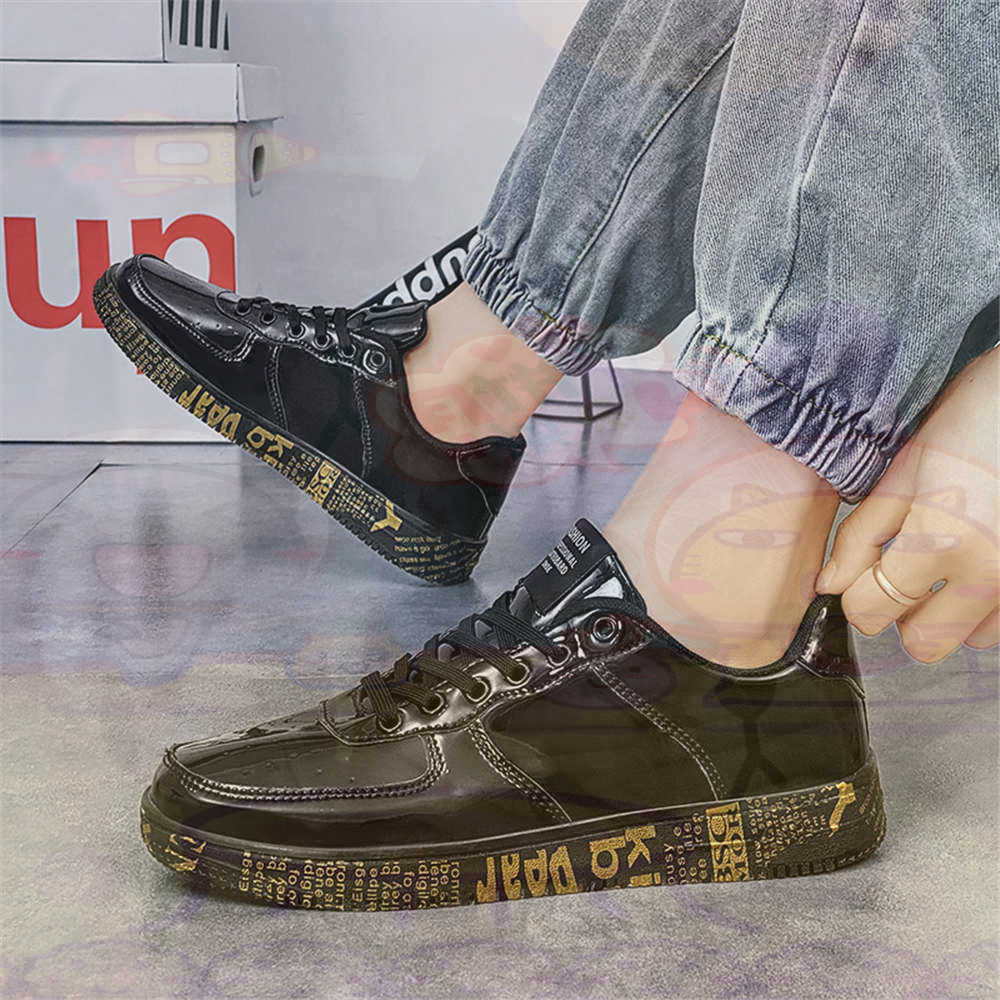 Round Foot Size 45 Sneakers Wh - Streetwear Brand From Uk ulasan dan harga